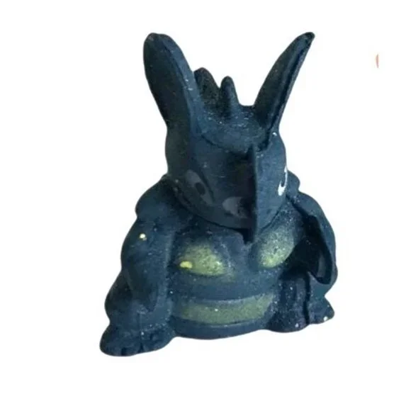 Blue Pokemon Throw N Pop Poke Ball 2016 and Hariyama and Nidoqueen Figures - Picture 3 of 8